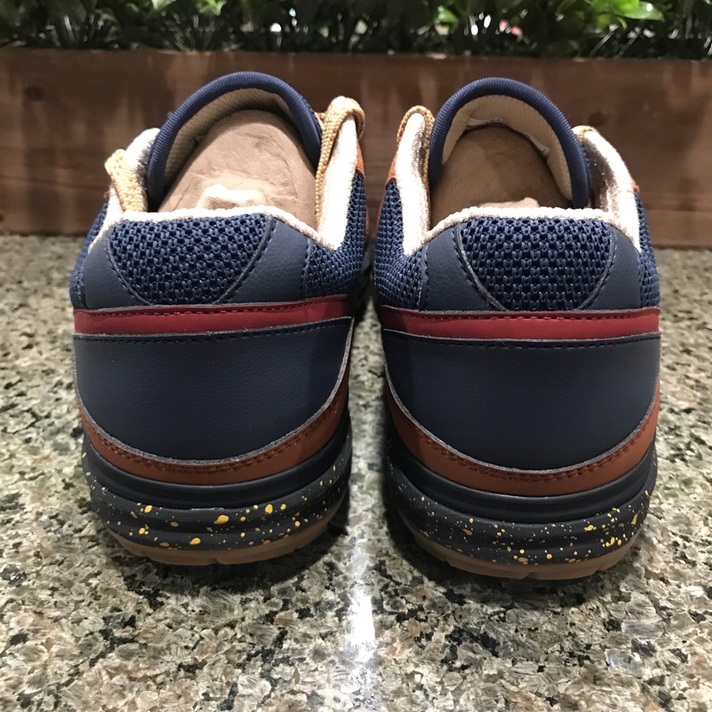 Lems Trailhead Sequoia Hiking Sneakers - Picture 4 of 13